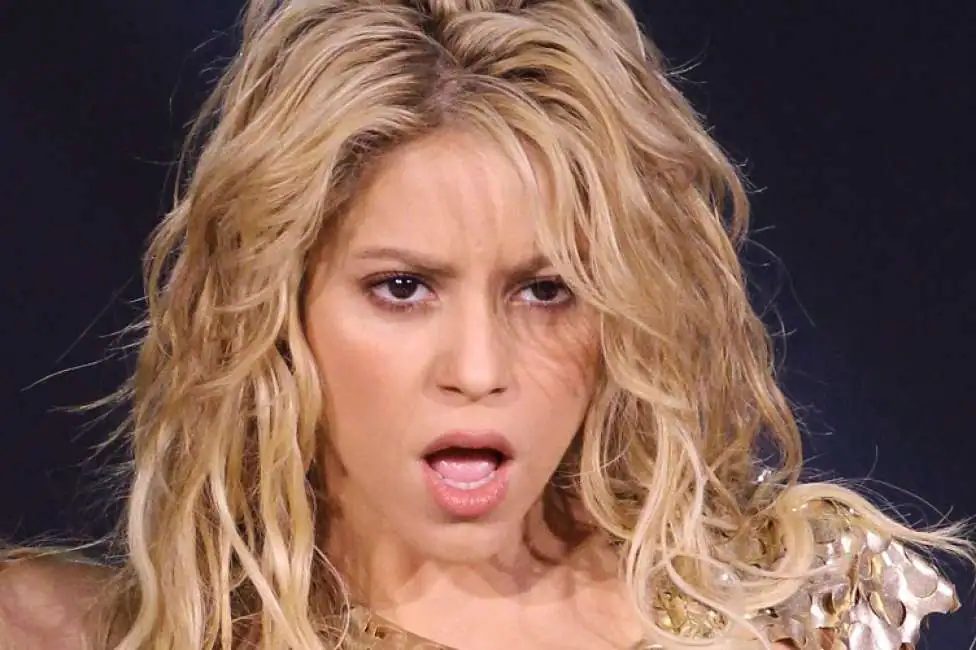 Shakira furiosa dopo le foto di Piquè con Clara Chia Martì