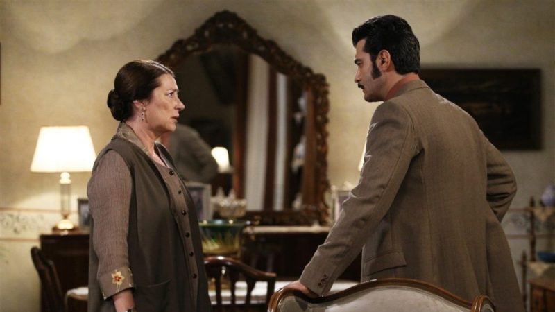 Galleria foto 'Terra Amara Anticipazioni Turche: Demir confessa a Hunkar che…' - foto 1