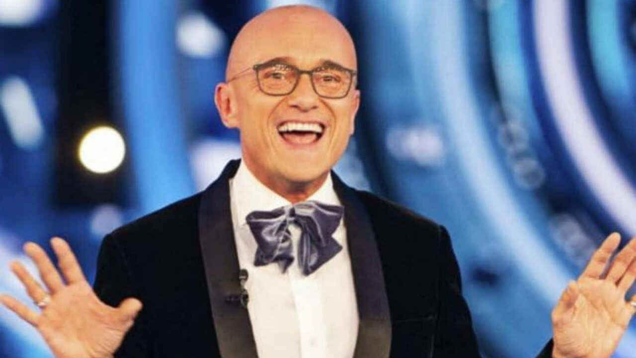 Gf Vip, Alfonso Signorini al settimo cielo: la coppia sarà ‘sua’