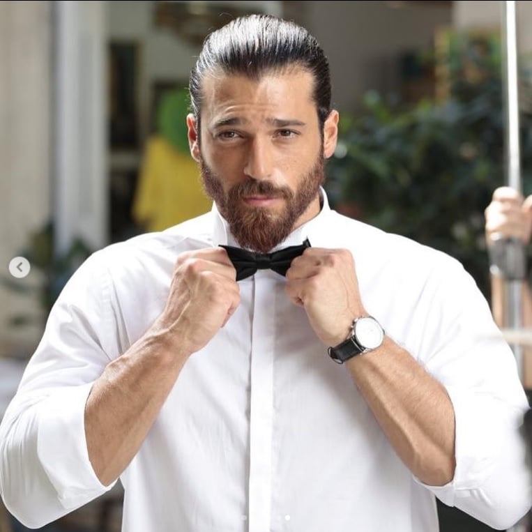 Galleria foto 'Can Yaman ancora più sexy nel nuovo spot De Cecco!' - foto 2