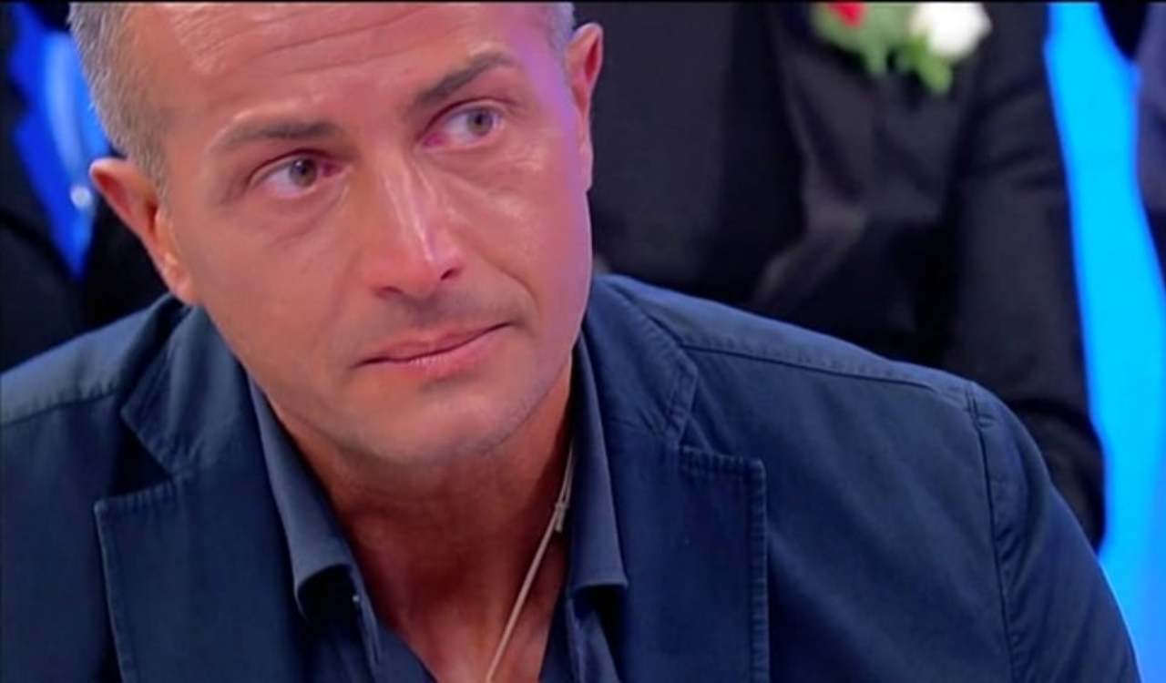 Uomini e Donne, Riccardo Guarnieri in lacrime per Ida Platano