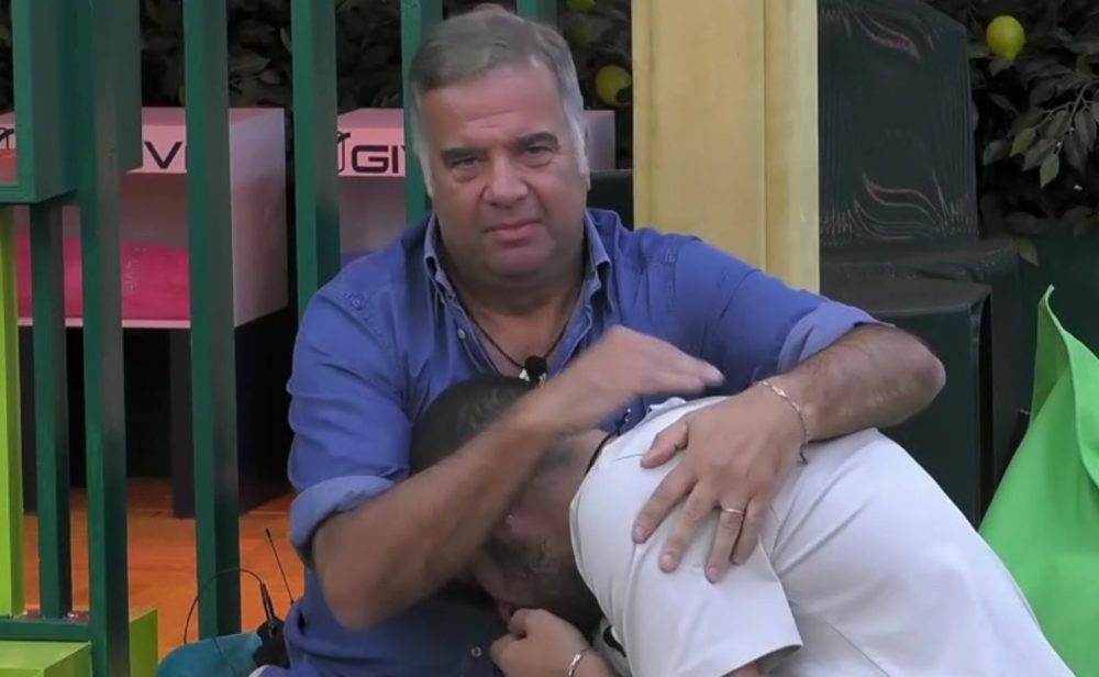 Gf Vip, Luca Salatino in lacrime si sfoga: “Devo dare spiegazioni su una cosa che non ha senso”