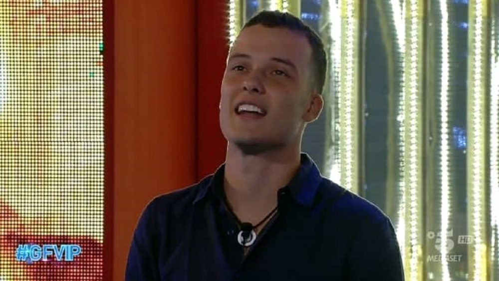 Gf Vip, Edoardo Donnamaria ha mentito? C’è chi ha le prove…