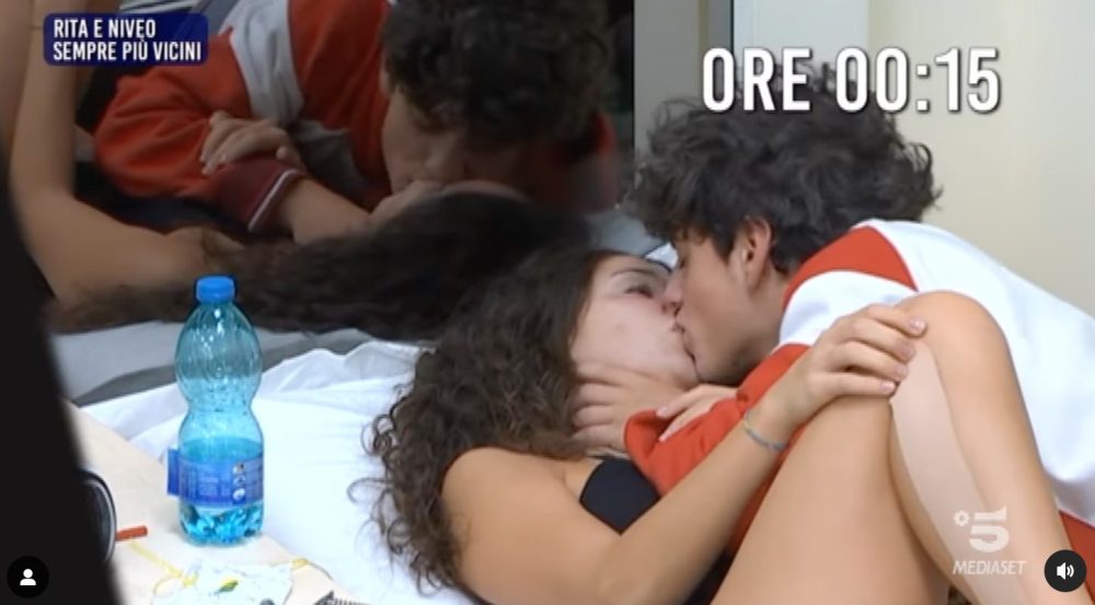 Amici, Niveo e Rita si baciano: E’ nata la prima coppia dell’edizione?
