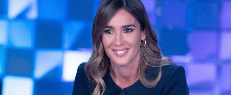 Galleria foto 'Verissimo, anticipazioni domenica 23 ottobre, arriva Tina Cipollari' - foto 1