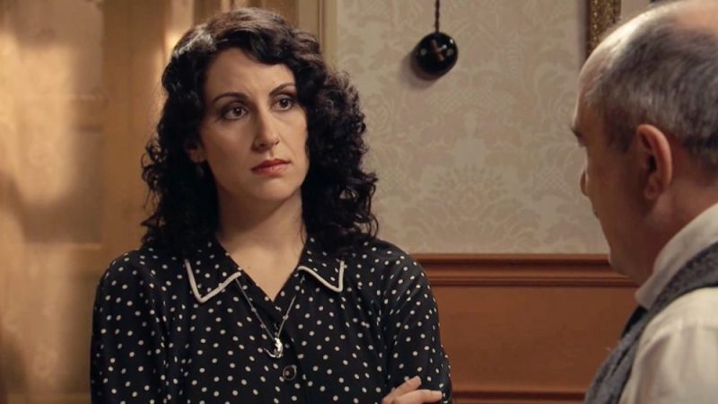 Galleria foto 'Una Vita Anticipazioni Puntata 18 ottobre 2022: Lolita reagisce male!' - foto 1