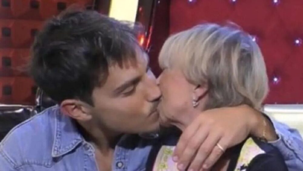 Gf Vip, Daniele Dal Moro amore corrisposto con Wilma Goich? Lei ha le prove