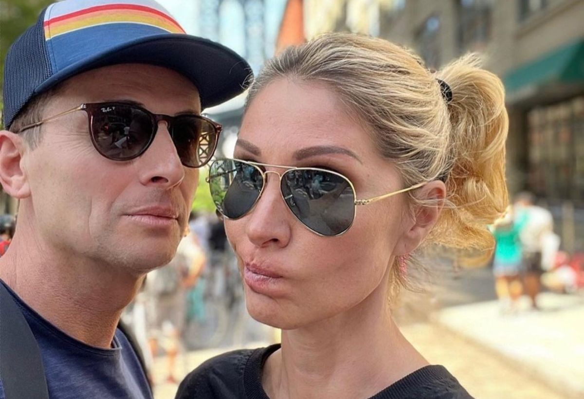Angelo Pintus papà a 47 anni: dedica d’amore alla moglie