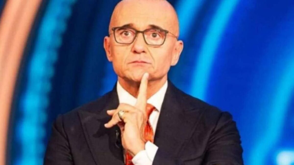 Galleria foto 'Gf Vip, Edoardo l’ha fatto contro la regia: Signorini costretto a prendere provvedimenti' - foto 2