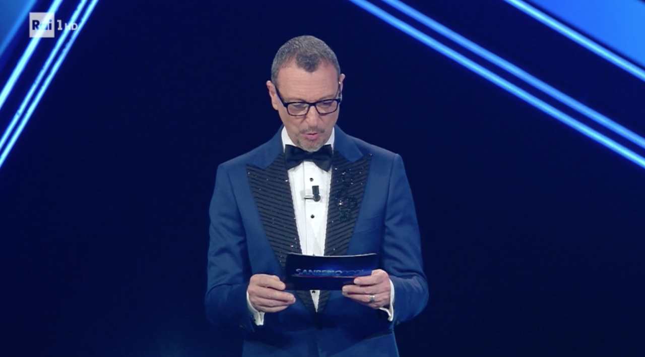 Sanremo 2023, svelato il primo super ospite: aveva detto no ad Amadeus