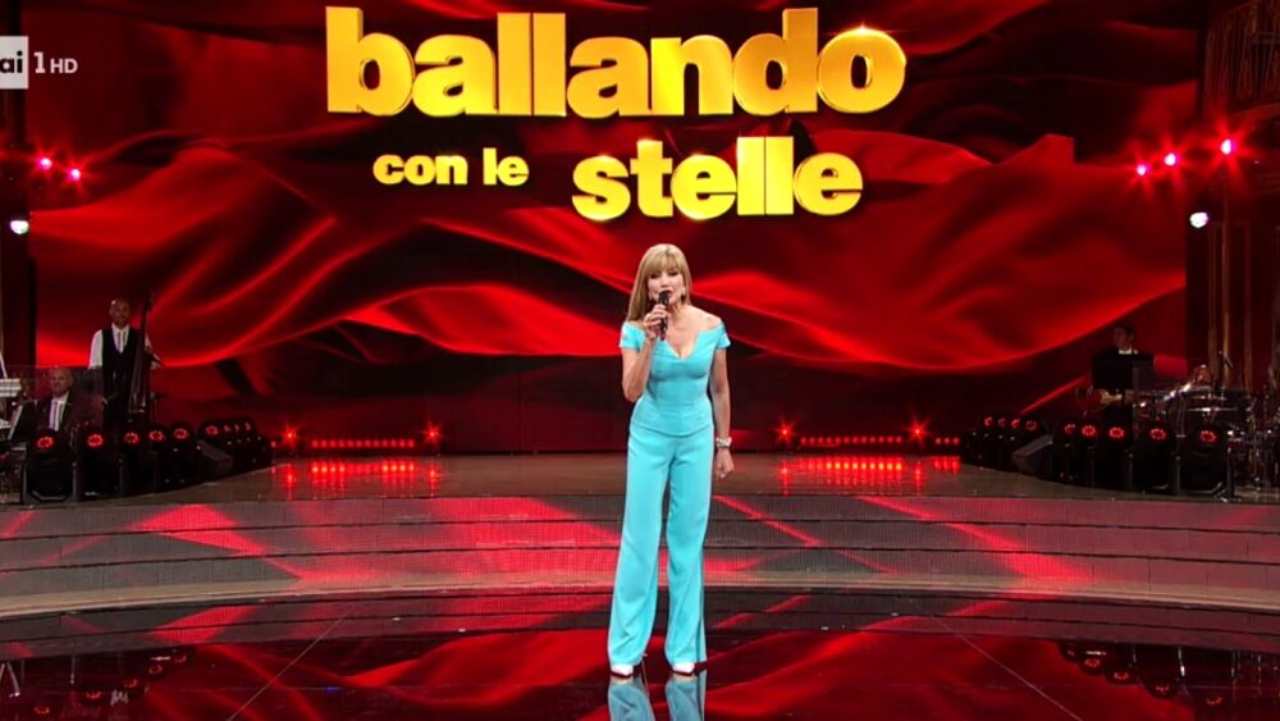 Ballando con le Stelle, tre nomi clamorosi verso il cast, tra loro una storica conduttrice
