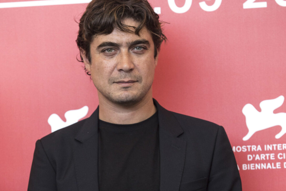 Riccardo Scamarcio: è addio ufficiale a Benedetta Porcaroli