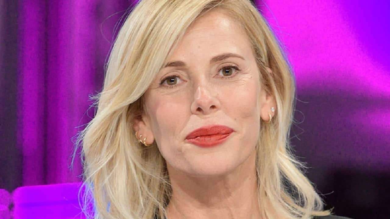 Alessia Marcuzzi, Maurizio Costanzo preoccupato per lei: sospetto in Rai