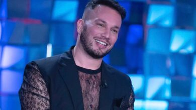 Amici, ex concorrente rivela il suo trauma: “Sono stato in analisi”