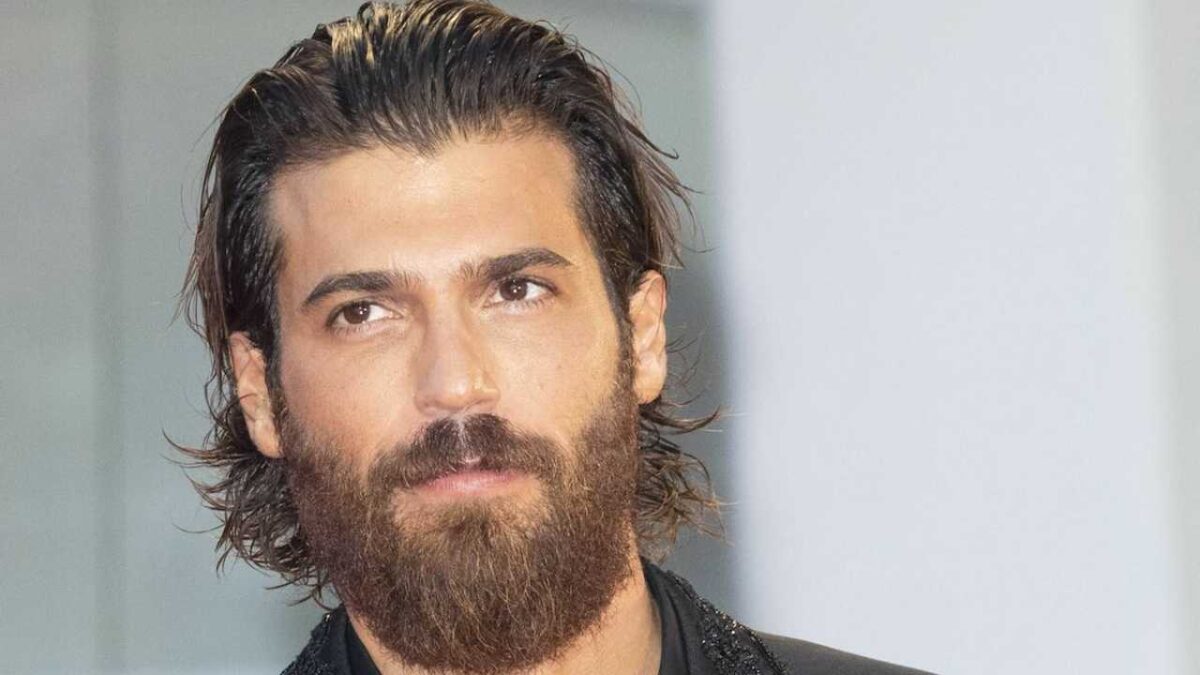 Galleria foto 'Can Yaman irriconoscibile: l’attore ha superato i 100 chili! Cos’è successo' - foto 2
