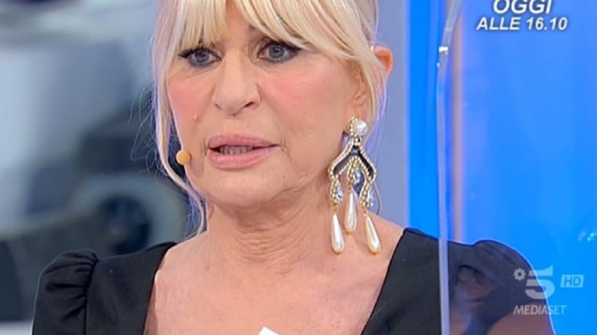 Uomini e Donne, colpo basso per Gemma: scaricata per Tina
