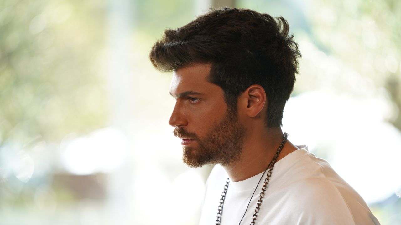 Can Yaman lancia la nuova iniziativa solidale: nasce “Break the Wall”