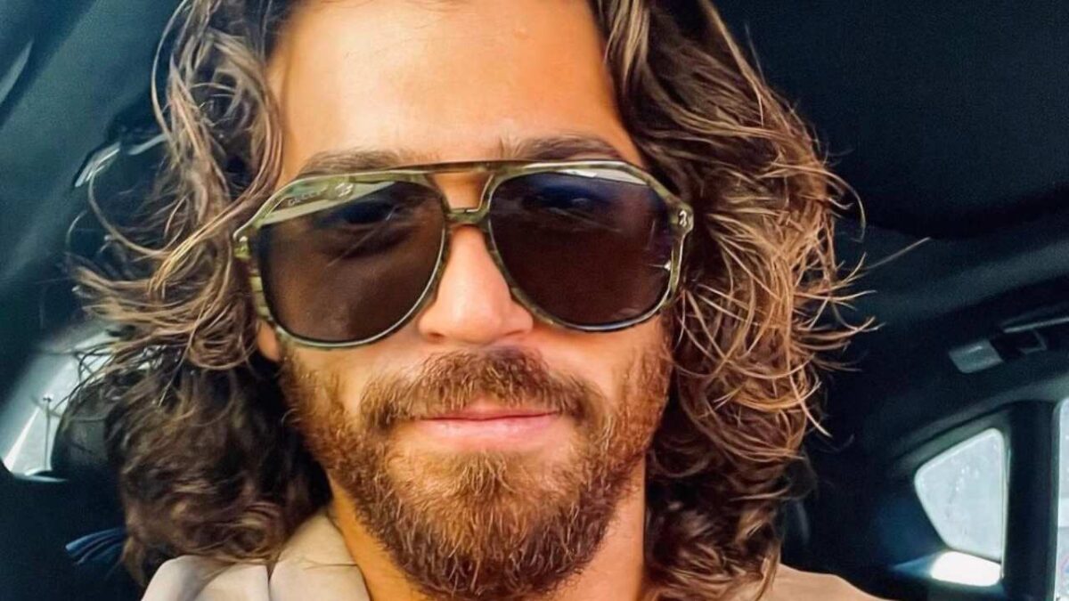 Galleria foto 'Can Yaman rompe il silenzio: il terremoto in Turchia è una tragedia immensa' - foto 1