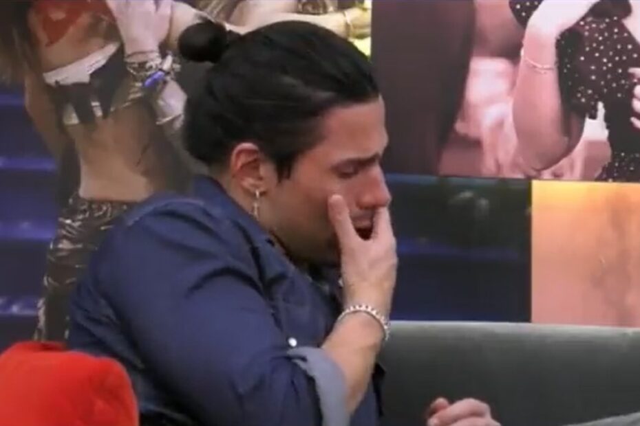 Gf Vip, Luca scoppia in lacrime: ma Ivana non lo accetta