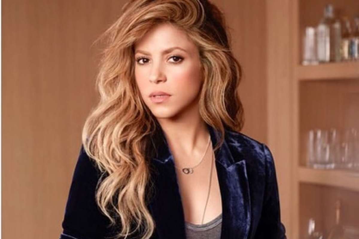 Shakira si vendica: Gerard Piquè e Clara cacciati dal ristorante