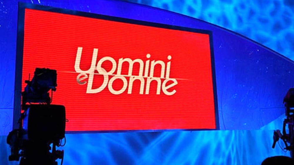 Uomini e Donne, proposta di matrimonio romantica per due ex concorrenti