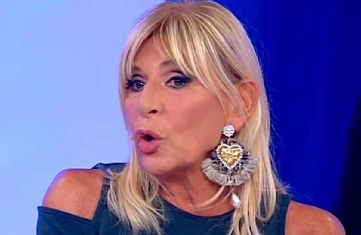 Uomini e Donne, colpo di scena: Gemma esce con Silvio