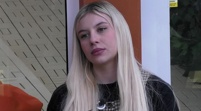 Gf Vip, Micol furiosa minaccia di andarsene: “Me ne voglio andare”