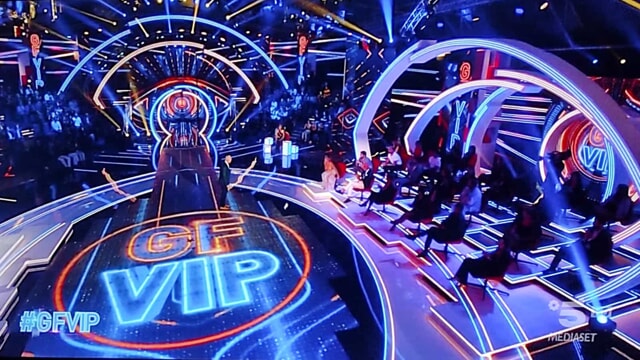 GF VIP 7, ex Vippona vuota il sacco: “Stiamo pagando le colpe degli altri”