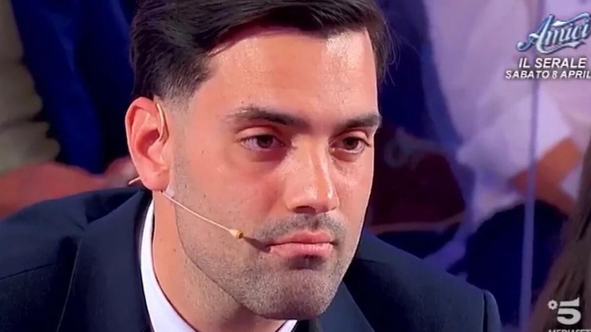 Uomini e Donne, è ufficiale: “Alessio Campoli nuovo tronista”, la replica di lui