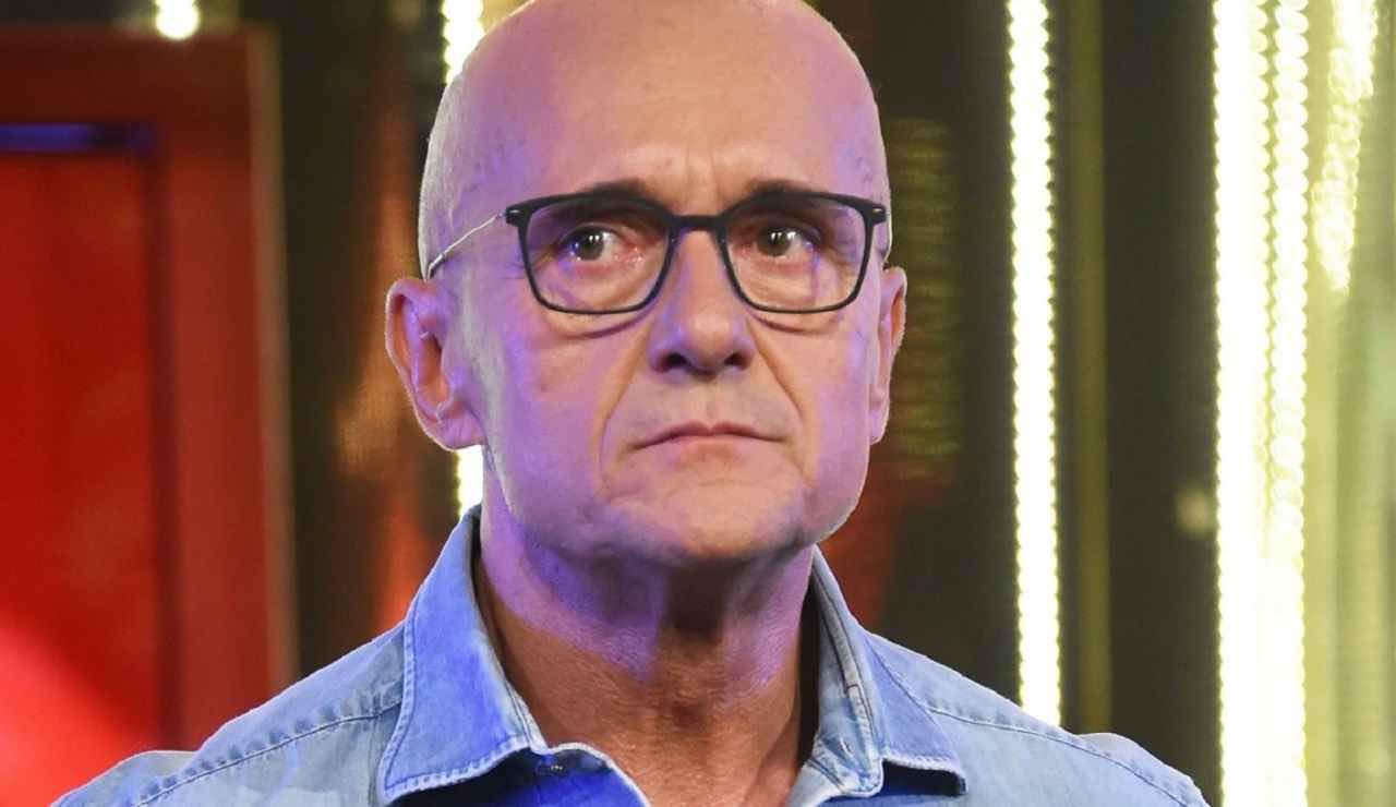 Grande Fratello, Incorvassi contro Signorini: “Dare la colpa solo al cast ci sembra…”
