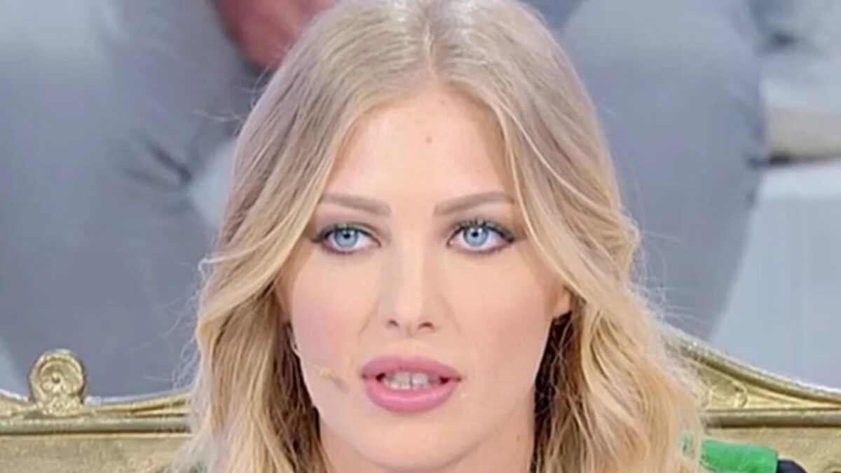 Uomini e Donne, anticipazioni: Nicole finisce nel mirino, accusata di…