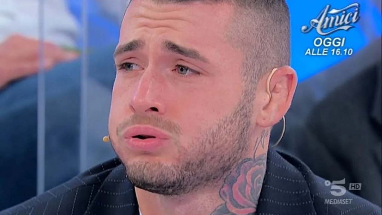 Uomini e Donne, Matteo Ranieri retroscena del passato: “Ho avuto dei problemi e mi sono fatto…”