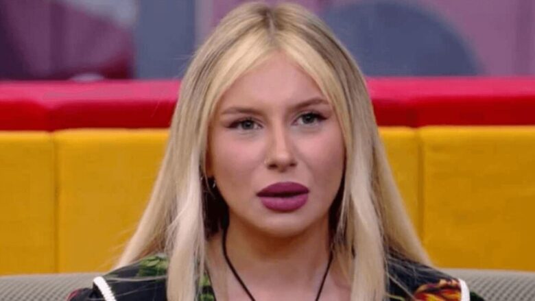 Gf Vip, Micol Incorvaia presa di mira per il suo fisico: la replica sui social