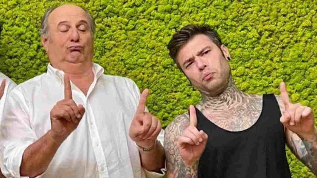 Fedez e Gerry Scotti ai ferri corti? Il conduttore fa chiarezza: “Il litigio…”