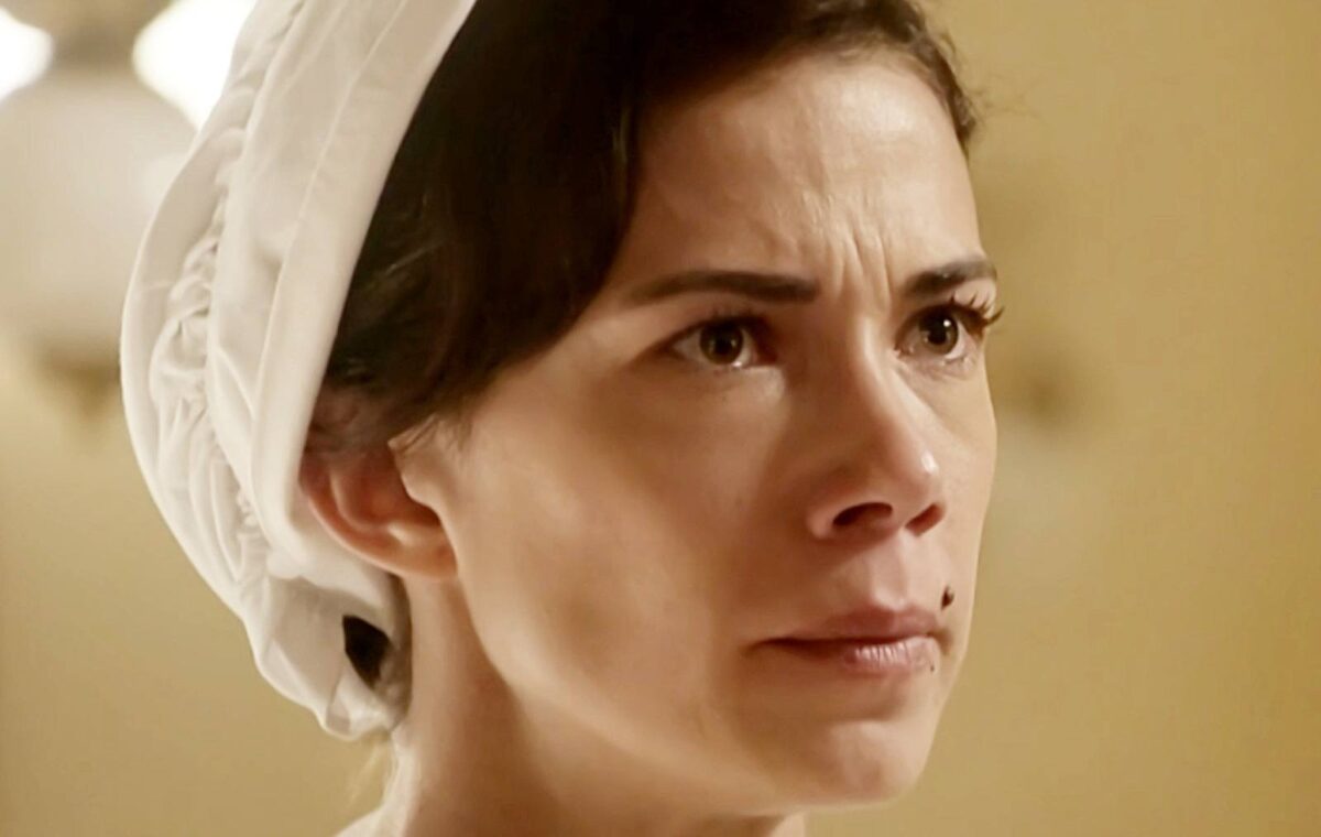 La Promessa Anticipazioni Spagnole: Jimena picchia Teresa!