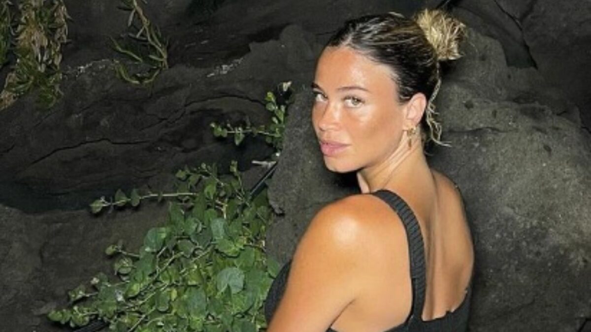 Diletta Leotta in vacanza a Taormina: che curve mozzafiato!