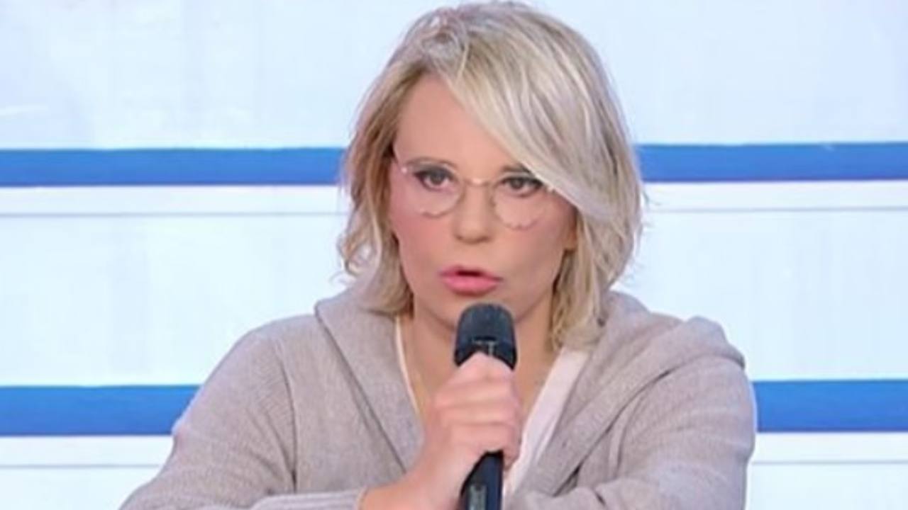 Uomini e Donne, ex corteggiatrice tragico racconto: “Stavo avendo una crisi di panico perché…”