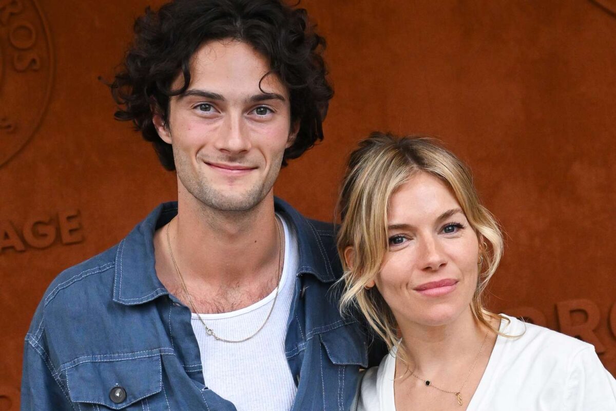 Sienna Miller incinta, l’annuncio spiazza i fans: chi è il nuovo compagno