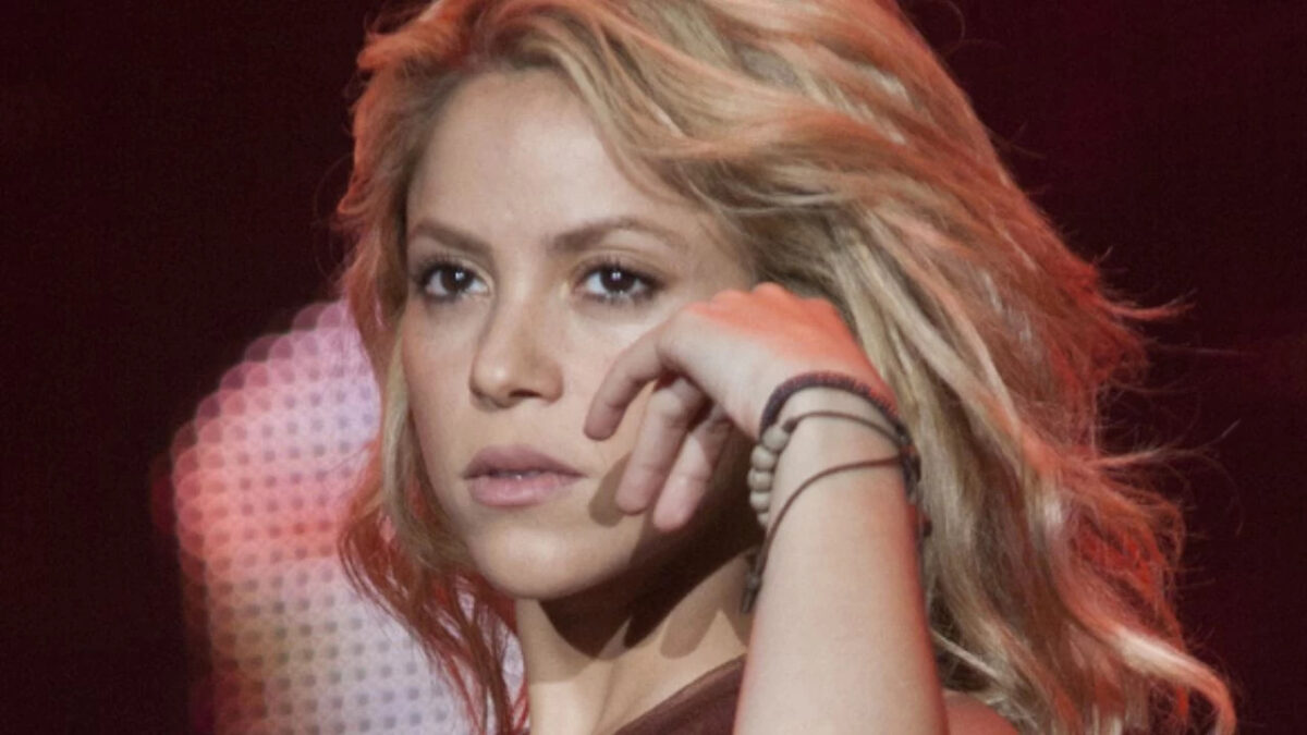 Shakira sferra un nuovo attacco a Piqué: ora vuole l’affido esclusivo?
