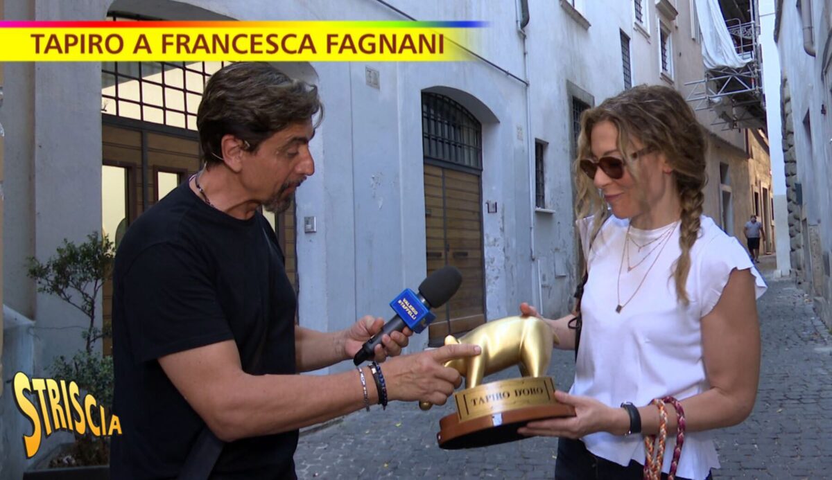 Caso Fedez-Belve: Tapiro d’Oro per Francesca Fagnani, lei lancia una frecciatina alla Rai