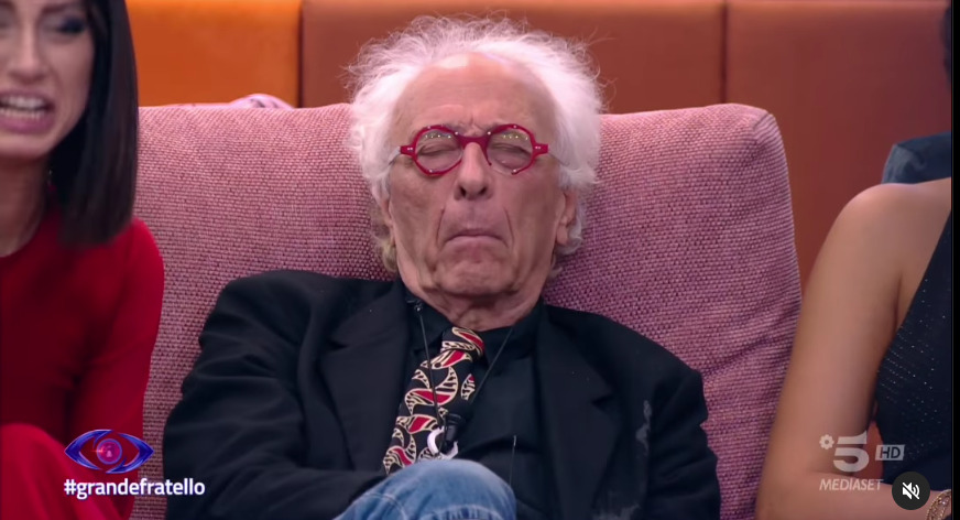 Grande Fratello, Giampiero Mughini lo ammette in diretta: “Ho tradito mia moglie con…”