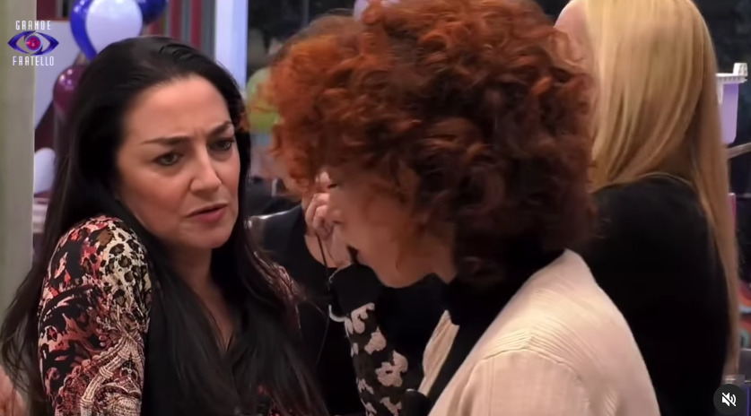 Grande Fratello, Sara Ricci affronta Beatrice post diretta: “Leggi il mio curriculum prima di parlare di me”