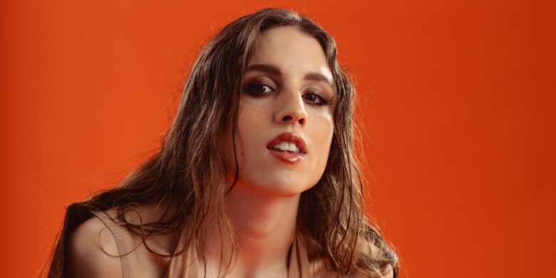 Sanremo 2024: Angelina Mango, la favorita alla vittoria del Festival!