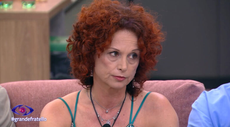 Grande Fratello, Beatrice Luzzi replica alle critiche ricevute sul commento a Shaila Gatta