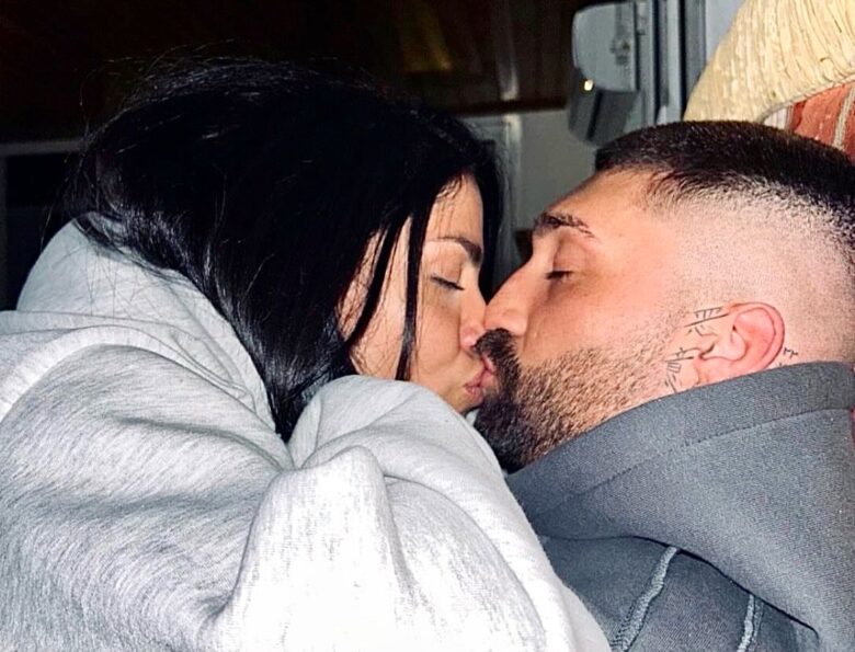 Grande Fratello, Monia La Ferrera si lascia andare su Josh Rossetti: “E’ il mio principe azzurro”