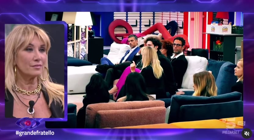 Grande Fratello, Simona Tagli nel mirino degli inquilini: “Si è schierata senza sapere che…”