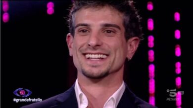 Grande Fratello, Giuseppe Garibaldi sul flirt: “Con la professoressa…”