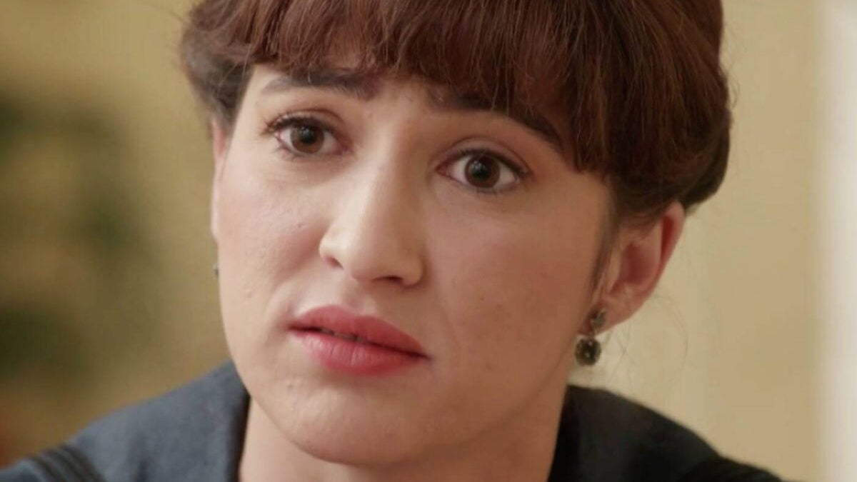 La Promessa Anticipazioni Spagnole: Catalina sospende le nozze!