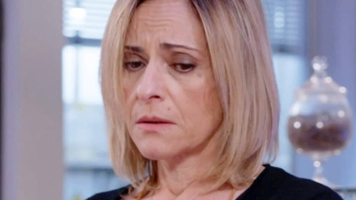 Galleria foto 'Un Posto al Sole 19 aprile 2024 Anticipazioni: Silvia vuota il sacco!' - foto 1