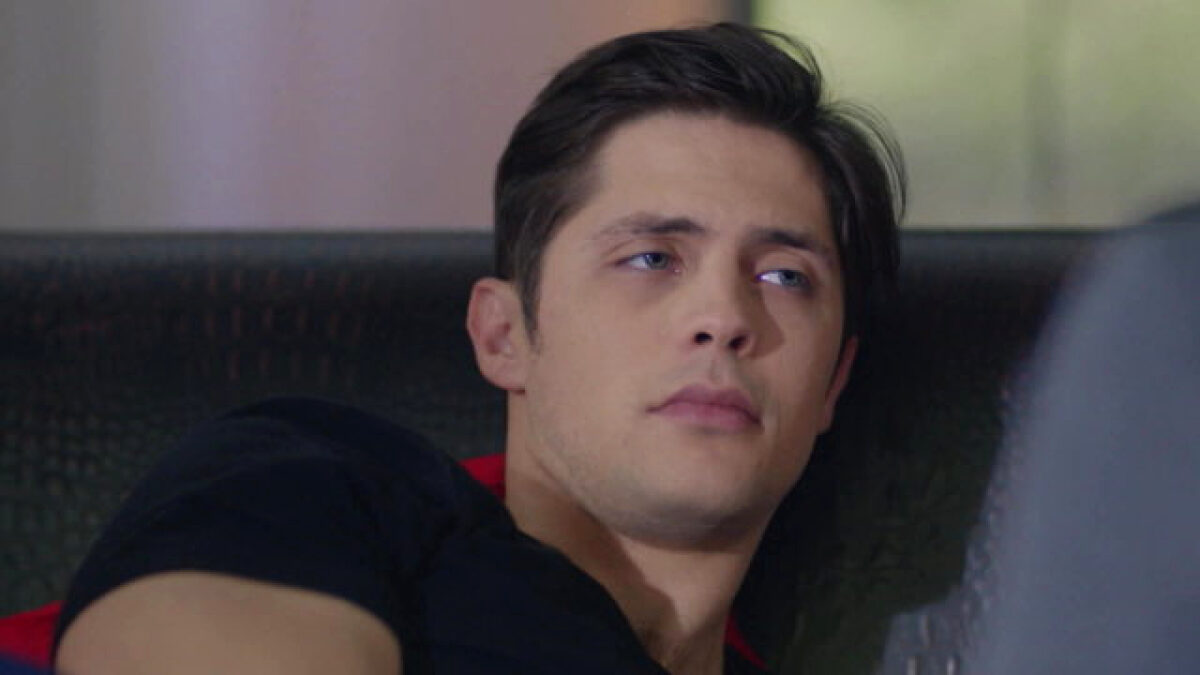 Endless Love anticipazioni turche: Ozan muore!